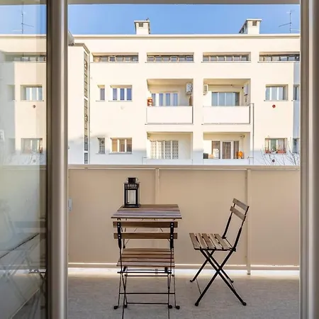 Cozy Appartament A 1 Min New Mm4 Apartment *