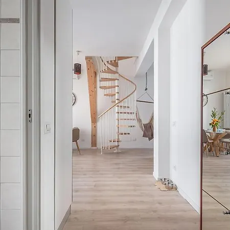 Apartment Cozy Appartament A 1 Min New Mm4 Milan